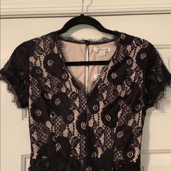 NWT Francesca’s Black and Tan lace romper - Picture 2 of 6